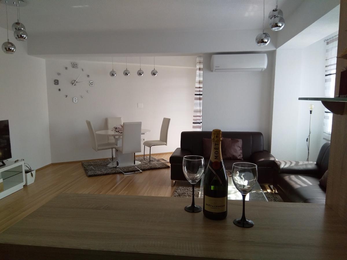 Biljana Lux Apartment Ohri Dış mekan fotoğraf